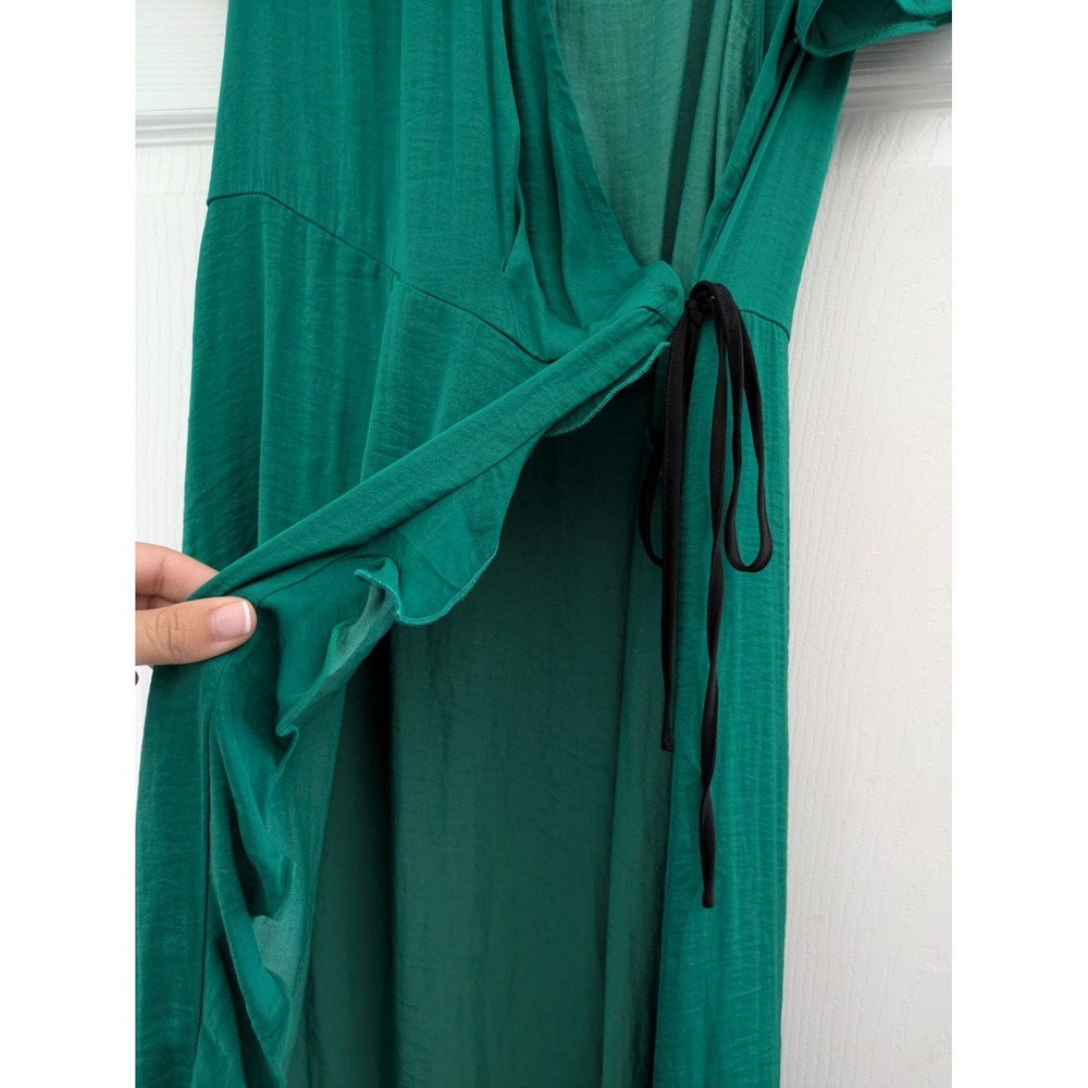 Who What Wear Green Ruffle Wrap Tie Mid Length Flutter Sleeve Dress MED - Picture 2 of 5